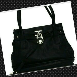 BLACK TOTE WITH SILVER HARDWARE FOR ALL SEASONS